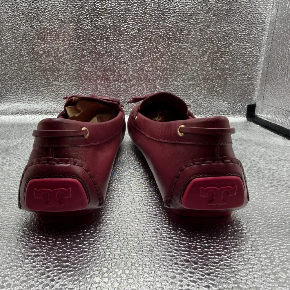 Size 8.5 Tory Burch Driving Loafers Womens Burgundy Excellent Leather Bow Logo